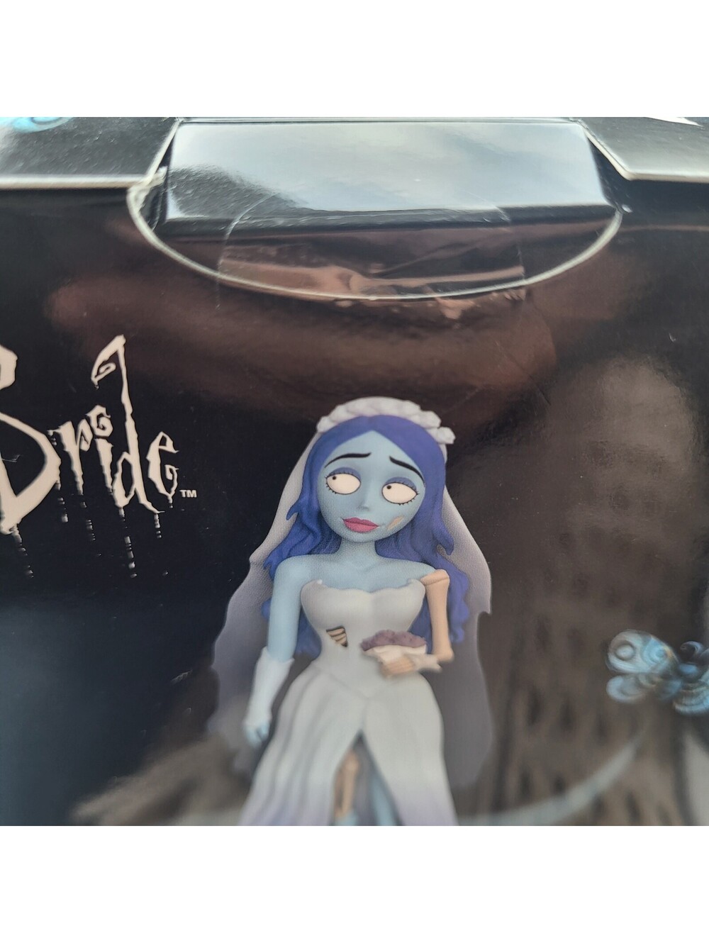 Tim Burton's Corpse Bride Emily Vinyl Figure by FlyGuy CultureFly, Age 13+, New - Picture 3 of 7